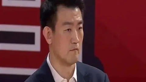 大乐透期号专家推荐：萨斯菲尔德质合分析